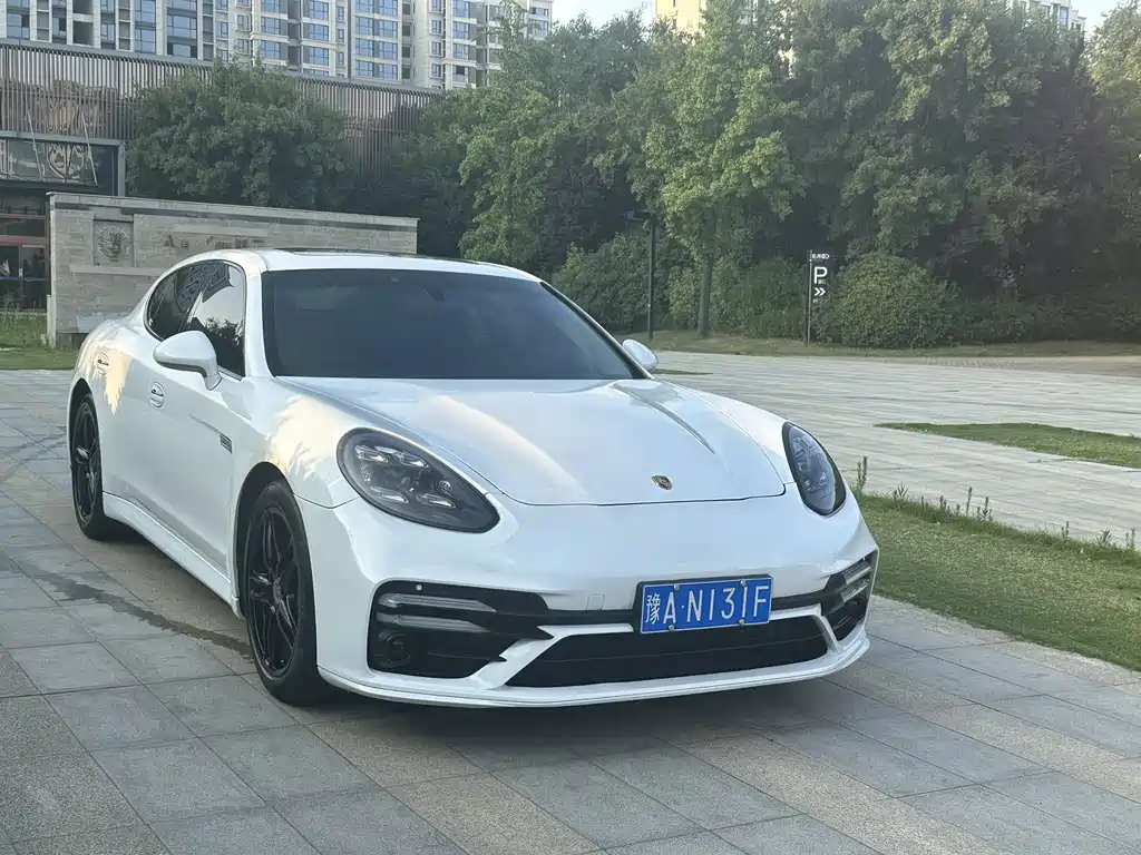Panamera 2013 Panamera 4 Platinum Edition 3.6L купить на сайте DeffCars