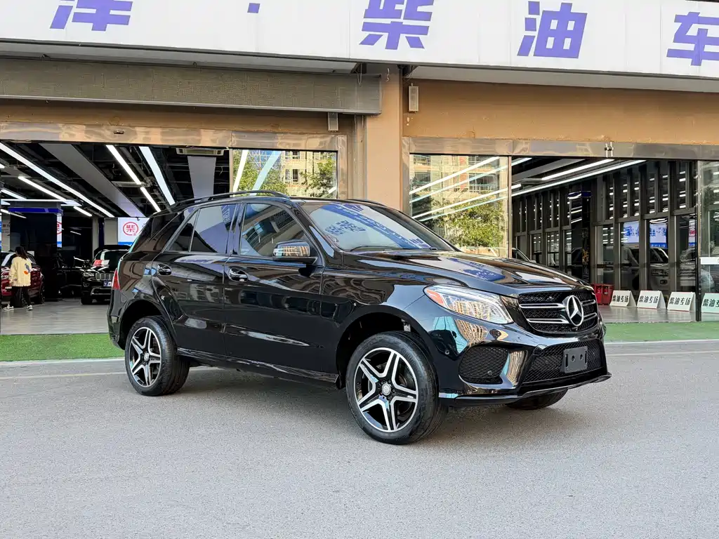 Mercedes-Benz GLE 2017 GLE 350 d 4MATIC купить на сайте DeffCars