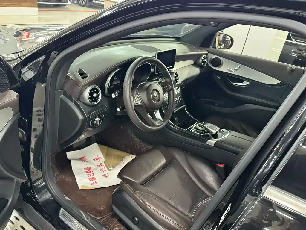 Mercedes-Benz GLC 2017 GLC 200 4MATIC купить на сайте DeffCars