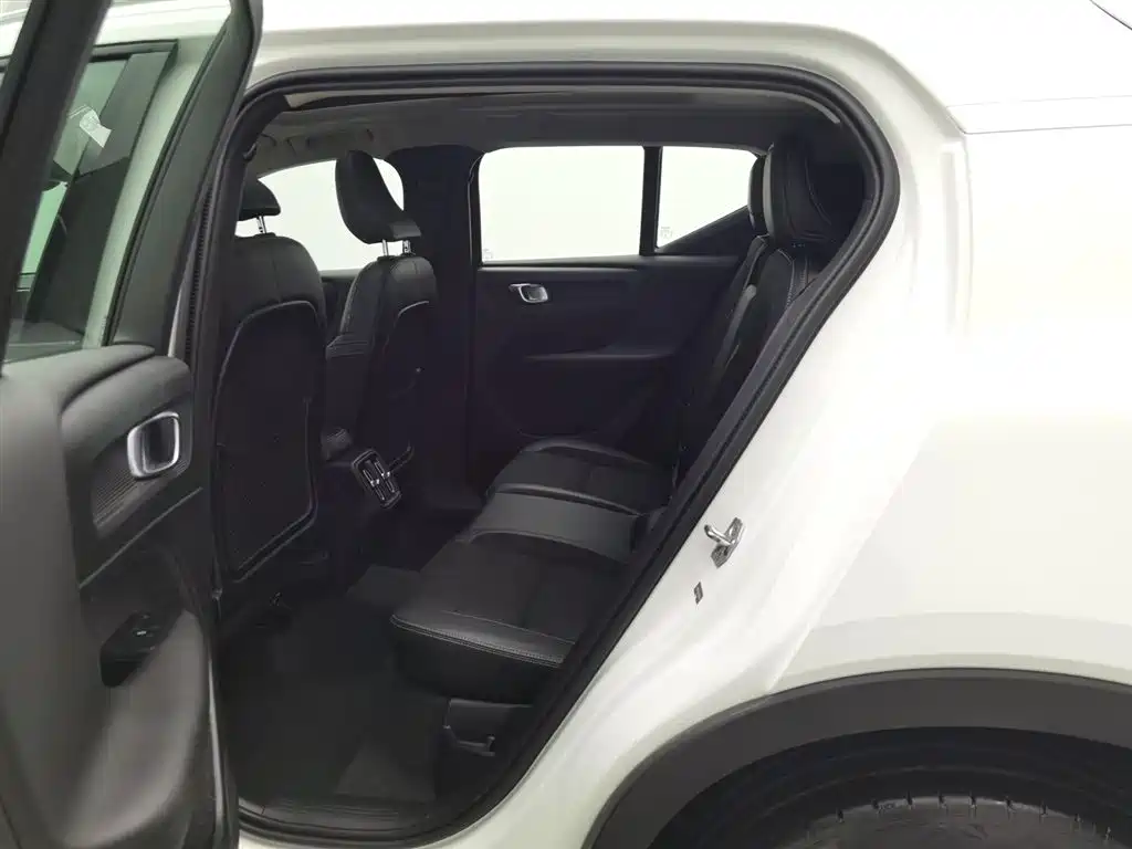 Volvo XC40 2020 T3 Zhixing Fashion Edition купить на сайте DeffCars