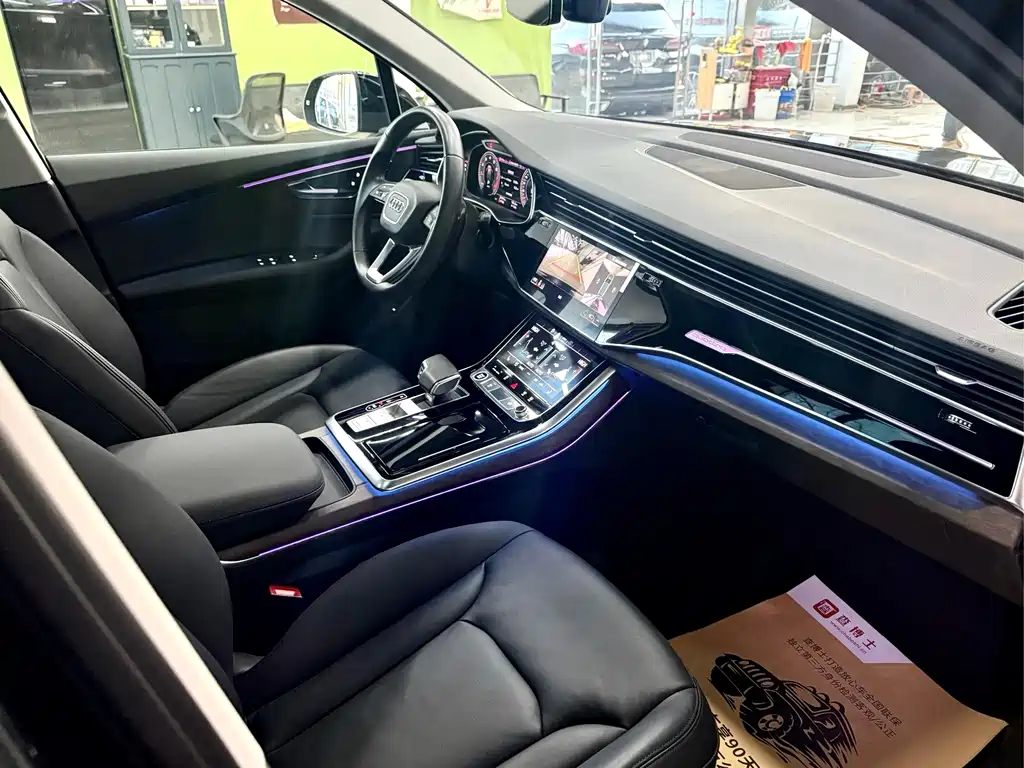 Audi Q7 2023 45 TFSI quattro S line sports купить на сайте DeffCars