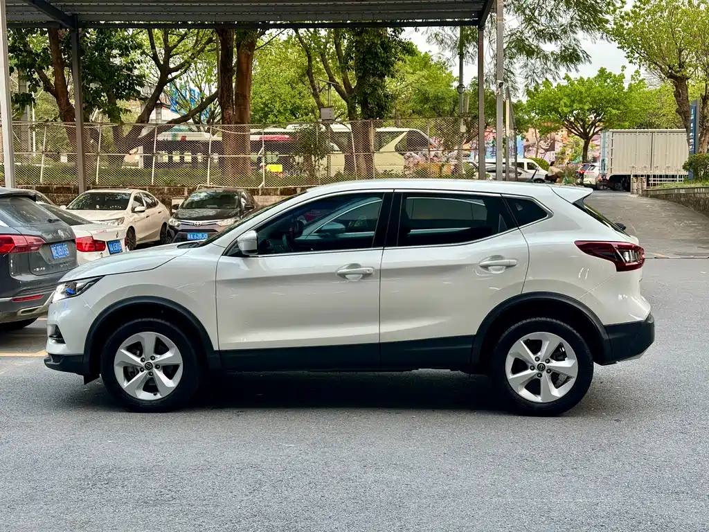 Qashqai 2023 Classic 2.0L CVT XV Comfort Edition купить на сайте DeffCars
