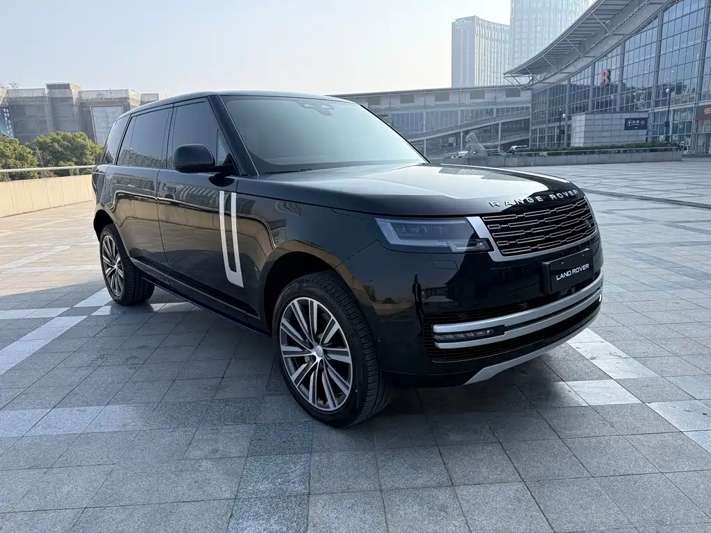 Range Rover 2025 3.0 L6 400PS Genesis Extended Edition купить на сайте DeffCars