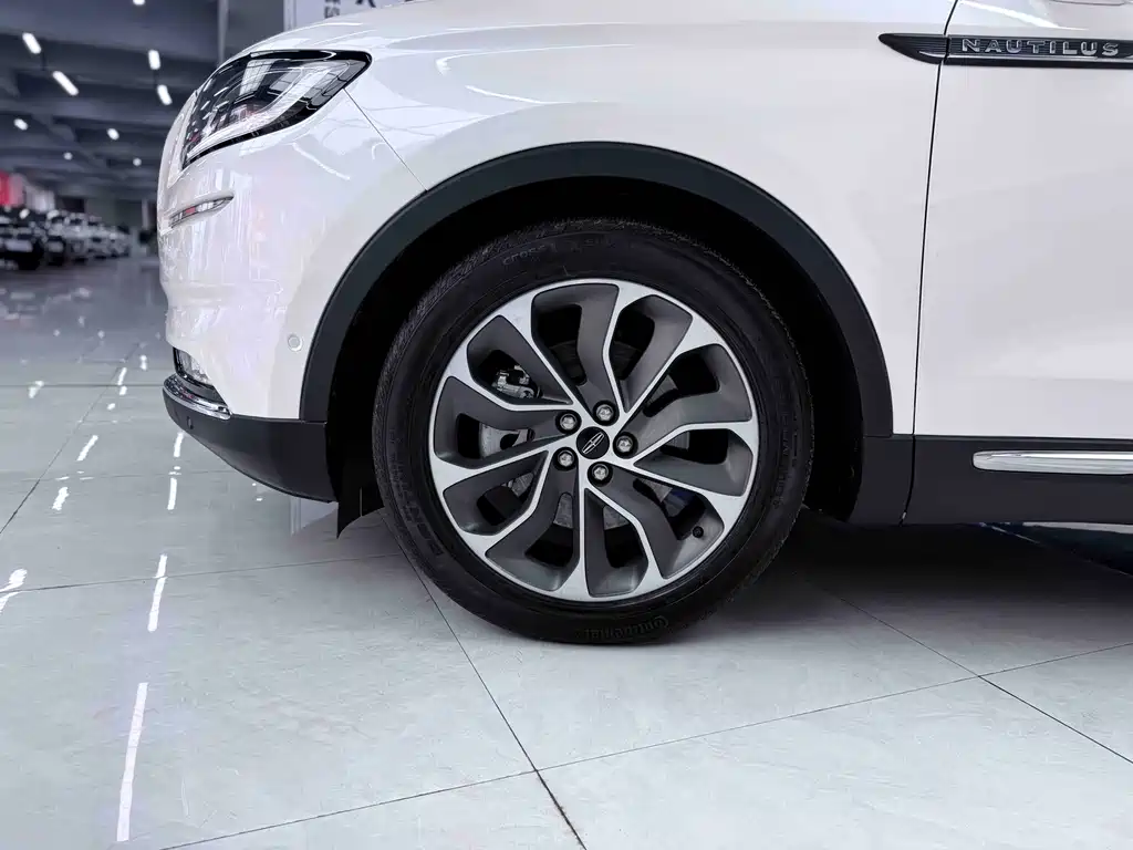 Voyager 2021 2.0T four-wheel drive elegant version купить на сайте DeffCars