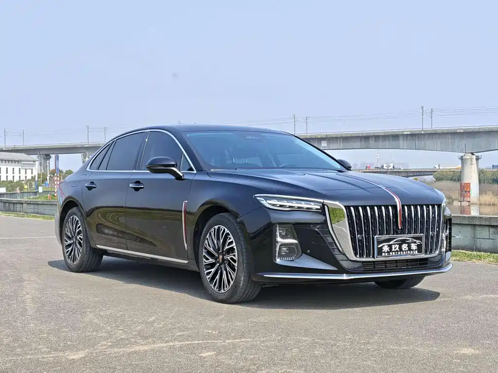 Hongqi H5 2024 2.0T Automatic Zhilianqichang Edition купить на сайте DeffCars