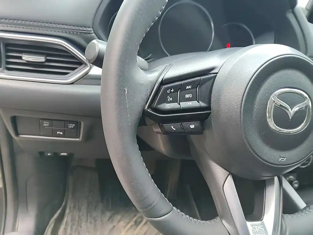 Mazda CX-5 2024 2.0L automatic two-wheel drive smart model купить на сайте DeffCars