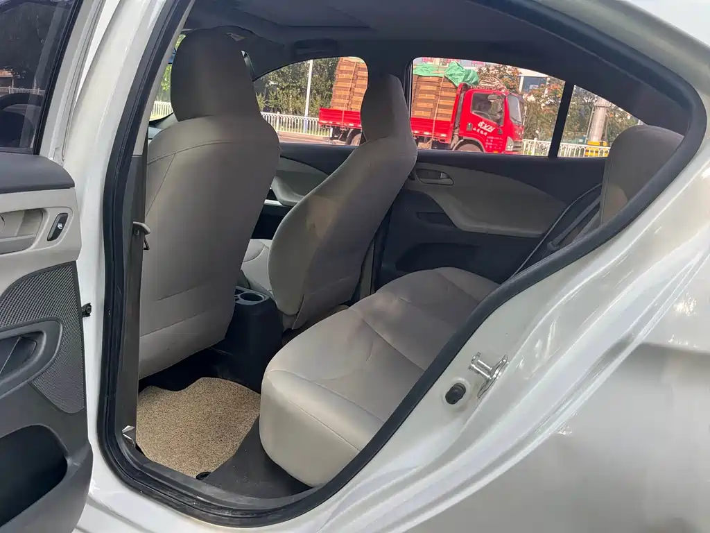Sail 2018 Sail 3 1.5L Manual Ideal Sunroof Edition купить на сайте DeffCars