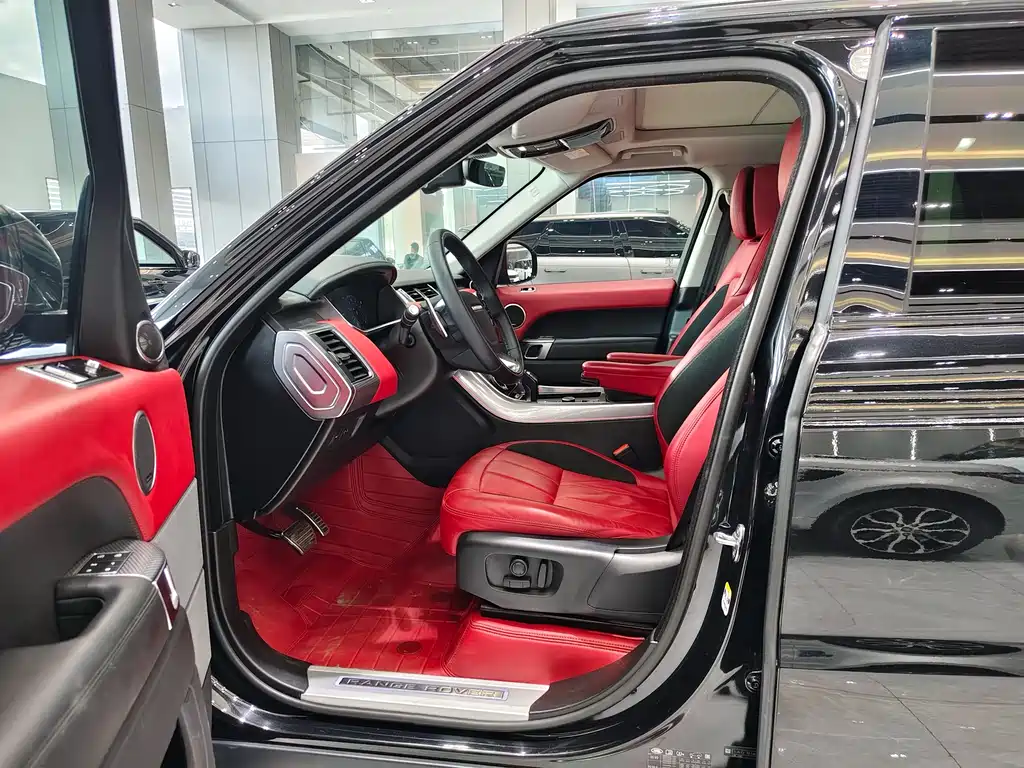 Range Rover Sport 2021 3.0 L6 Black Edition купить на сайте DeffCars