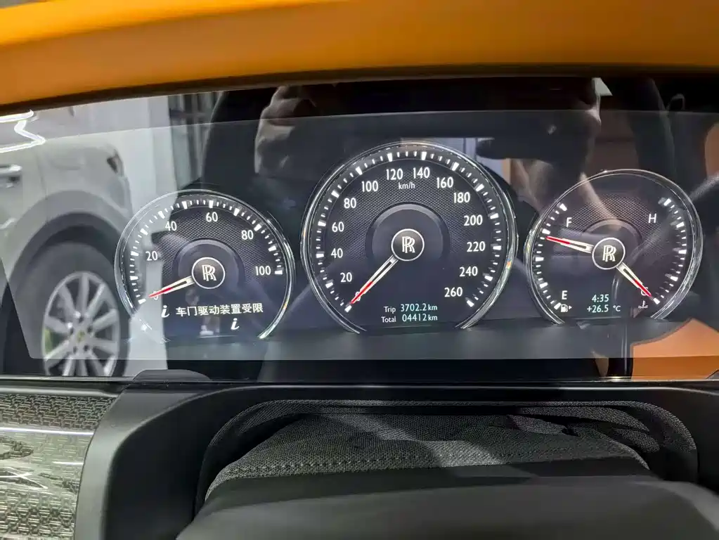 Ghost 2022 6.7T Black Badge купить на сайте DeffCars