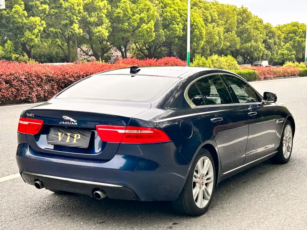 Jaguar XEL 2018 2.0T 250PS Exclusive Edition купить на сайте DeffCars
