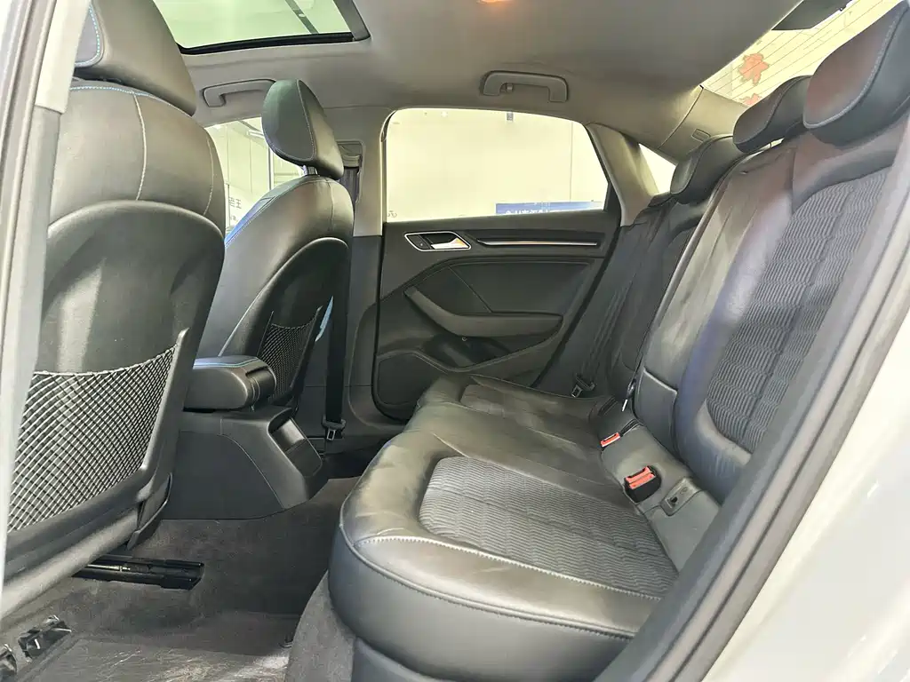 Audi A3 2020 Limousine 35 TFSI Fashion Type National V купить на сайте DeffCars