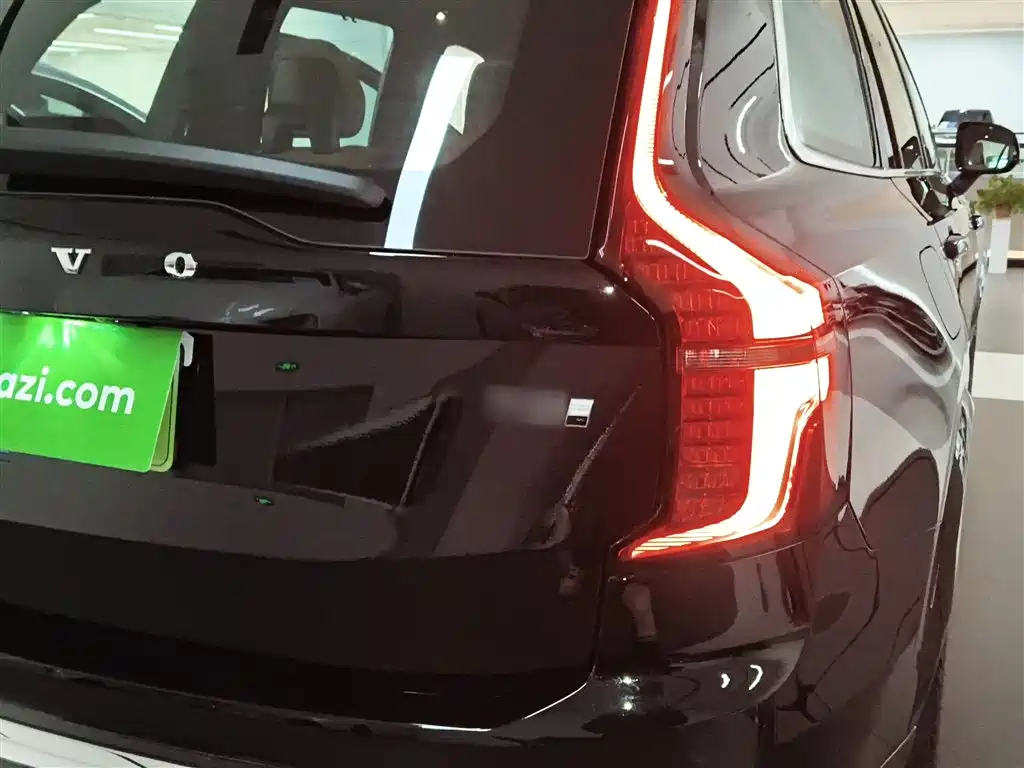 Volvo XC90 plug-in hybrid 2025 facelift T8 Zhiyuan luxury version 7 seats купить на сайте DeffCars