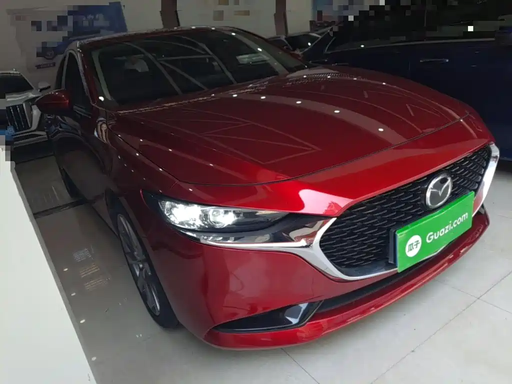 Mazda Axela 2022 2.0L Automatic Dazzling Edition купить на сайте DeffCars