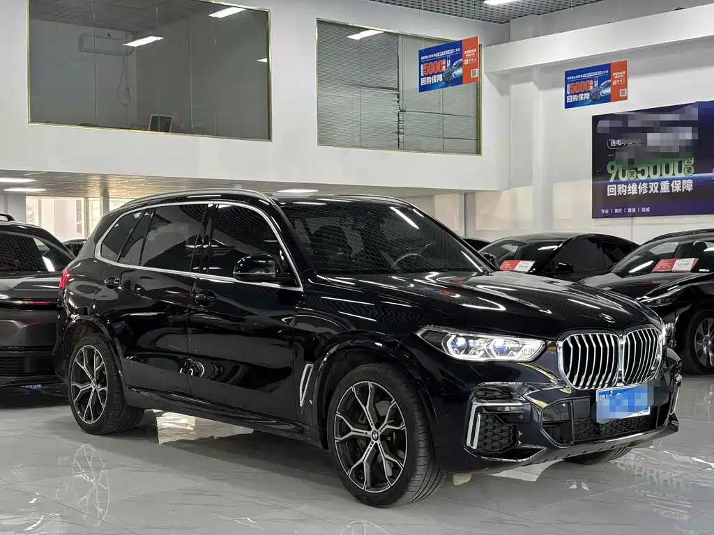 BMW X5 2022 facelift xDrive 40Li M sports package купить на сайте DeffCars