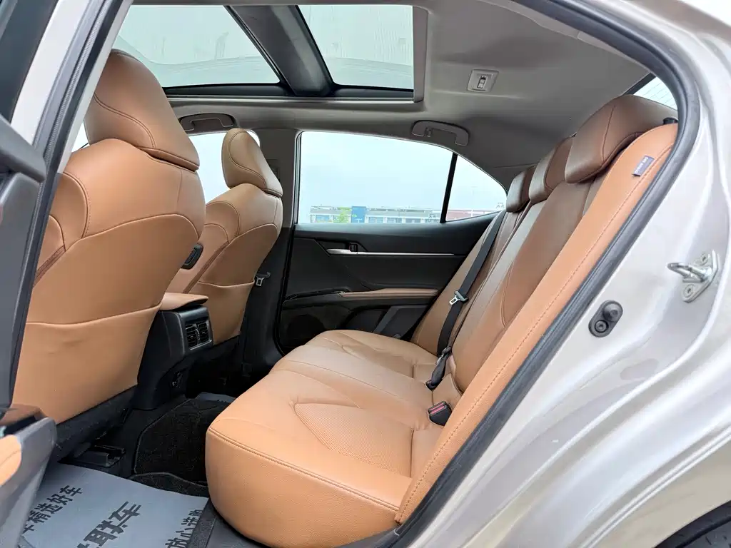 Camry 2019 facelift 2.5G Deluxe Edition купить на сайте DeffCars
