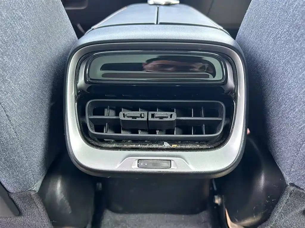 Xpeng P7 2022 model 480G+ купить на сайте DeffCars