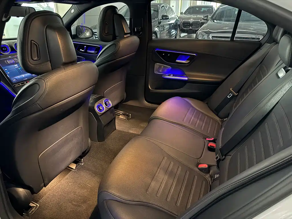 Mercedes-Benz C-Class 2023 Modification 2 C 260 L Sports Edition купить на сайте DeffCars