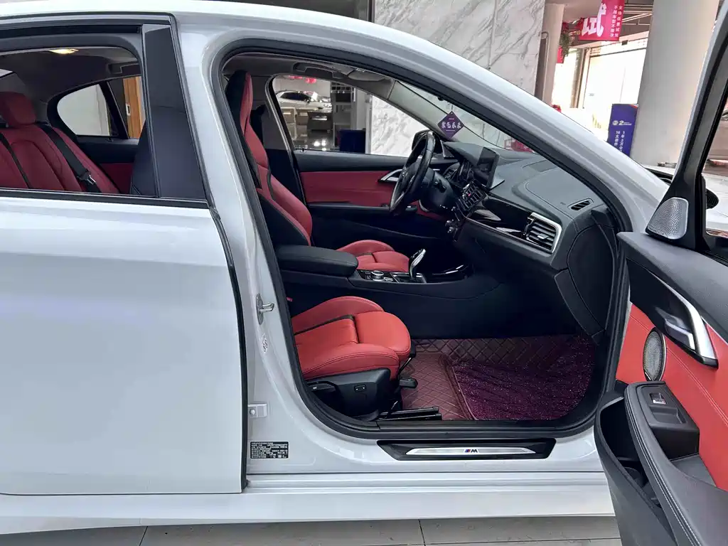 BMW 1 Series 2021 facelift 125i M Sports Night Edition купить на сайте DeffCars