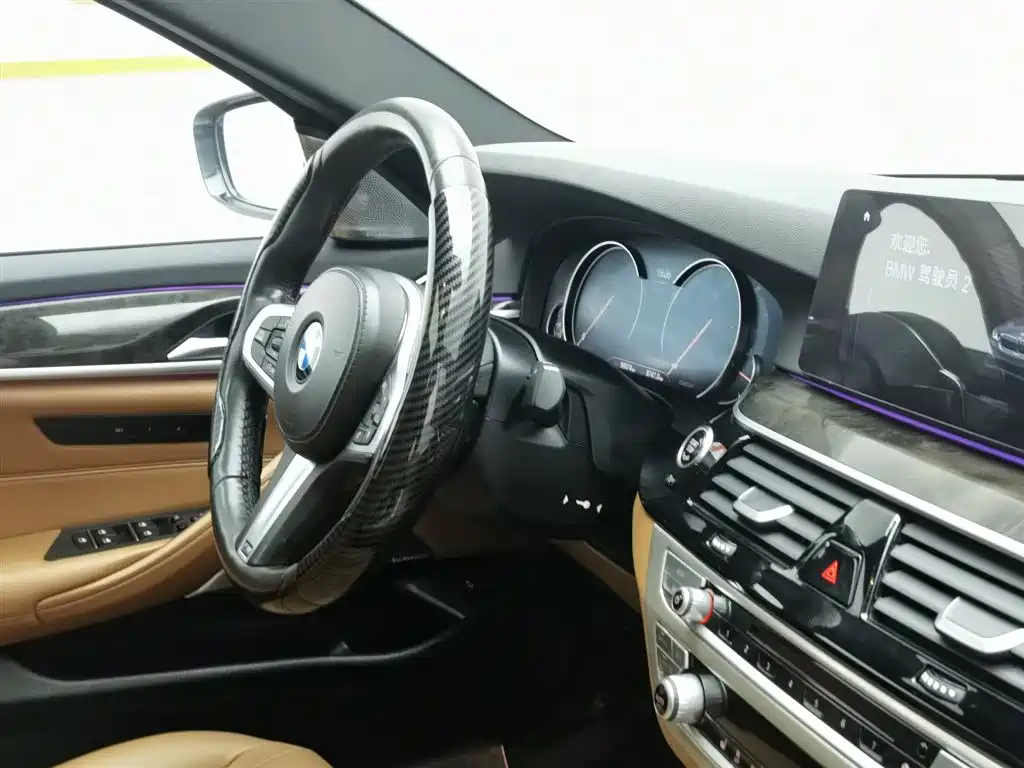 BMW 5 Series 2018 530Li xDrive M Sports Package купить на сайте DeffCars