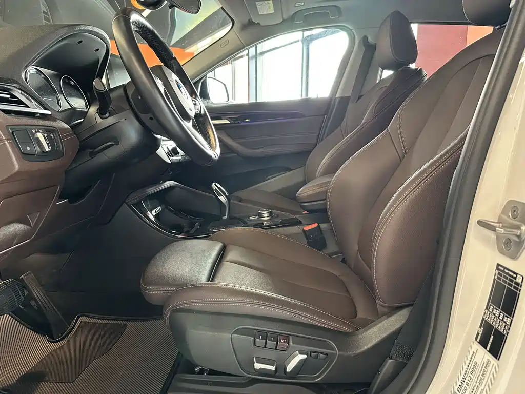 BMW X2 2021 sDrive25i Leading M Off-Road Package купить на сайте DeffCars