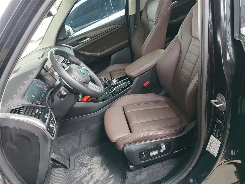 BMW X3 2021 facelift xDrive28i M sports package купить на сайте DeffCars