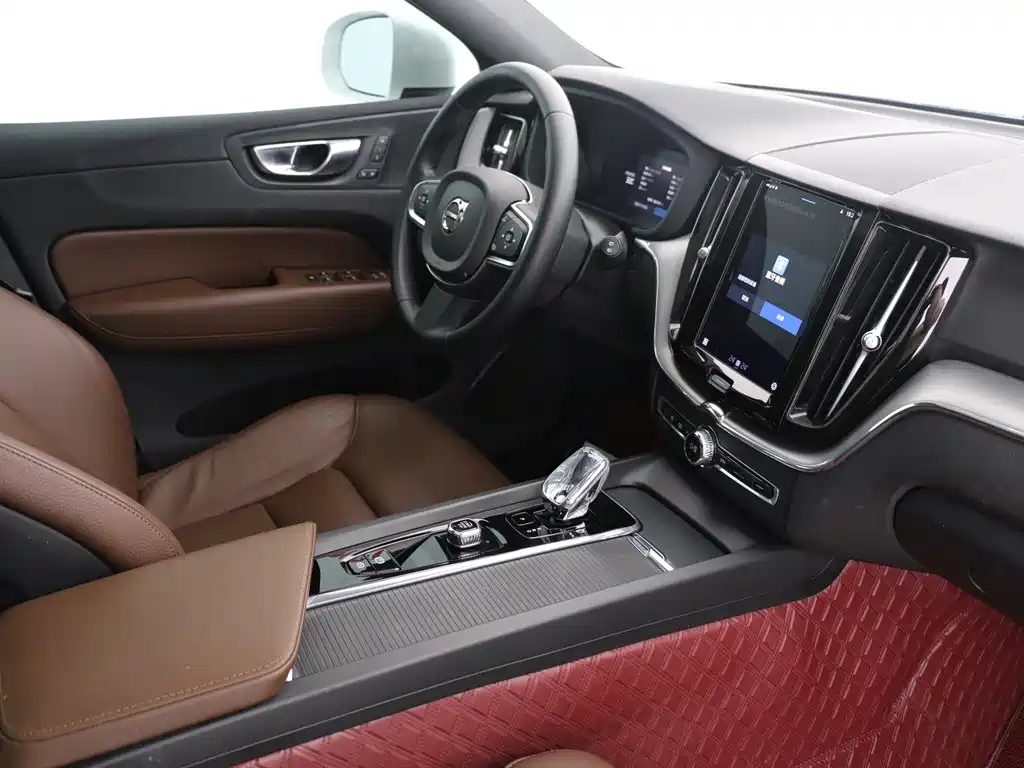 Volvo XC60 2024 B5 four-wheel drive Zhiyi Luxury Edition купить на сайте DeffCars