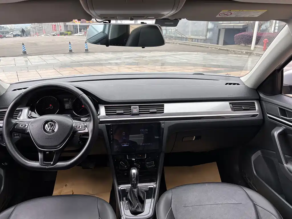 Bora 2018 1.5L automatic comfort model купить на сайте DeffCars