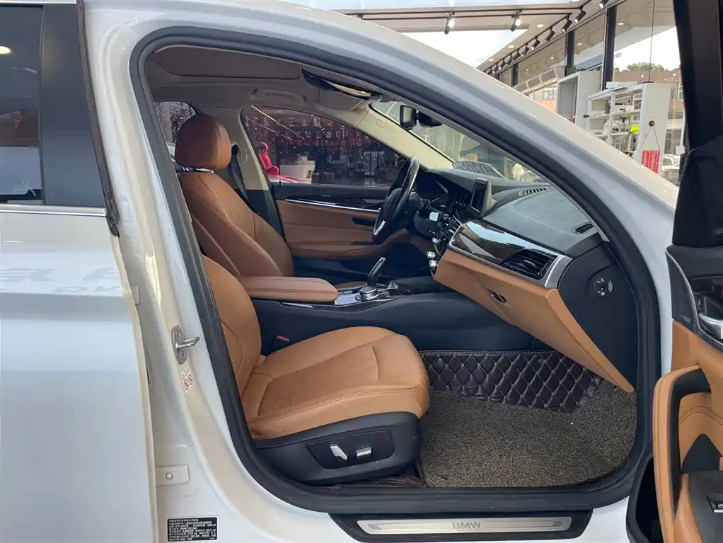 BMW 5 Series 2018 528Li Special Edition launched купить на сайте DeffCars