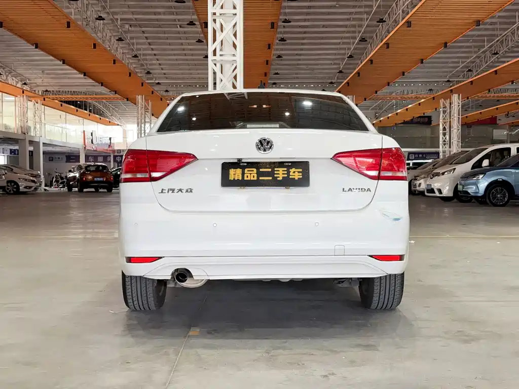 Lavida 2017 1.6L automatic fashion version купить на сайте DeffCars