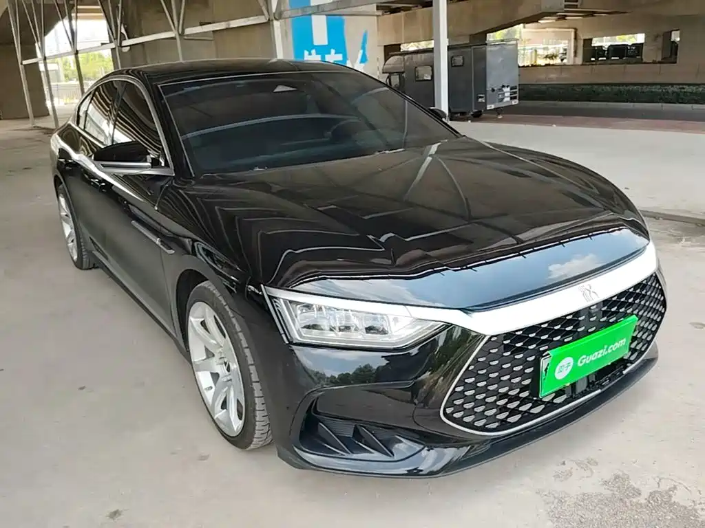 Han 2023 DM-i Champion Edition 121KM Elite Type купить на сайте DeffCars