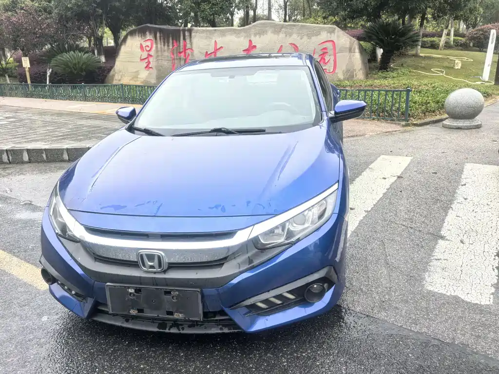 Civic 2019 220TURBO CVT Dynamic Edition National V купить на сайте DeffCars