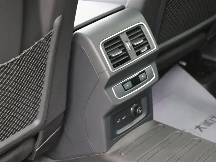 Audi Q5L 2022 40T luxury and dynamic model купить на сайте DeffCars
