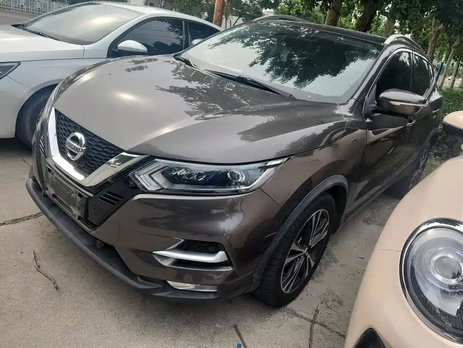 Qashqai 2021 2.0L CVT Deluxe Edition купить на сайте DeffCars