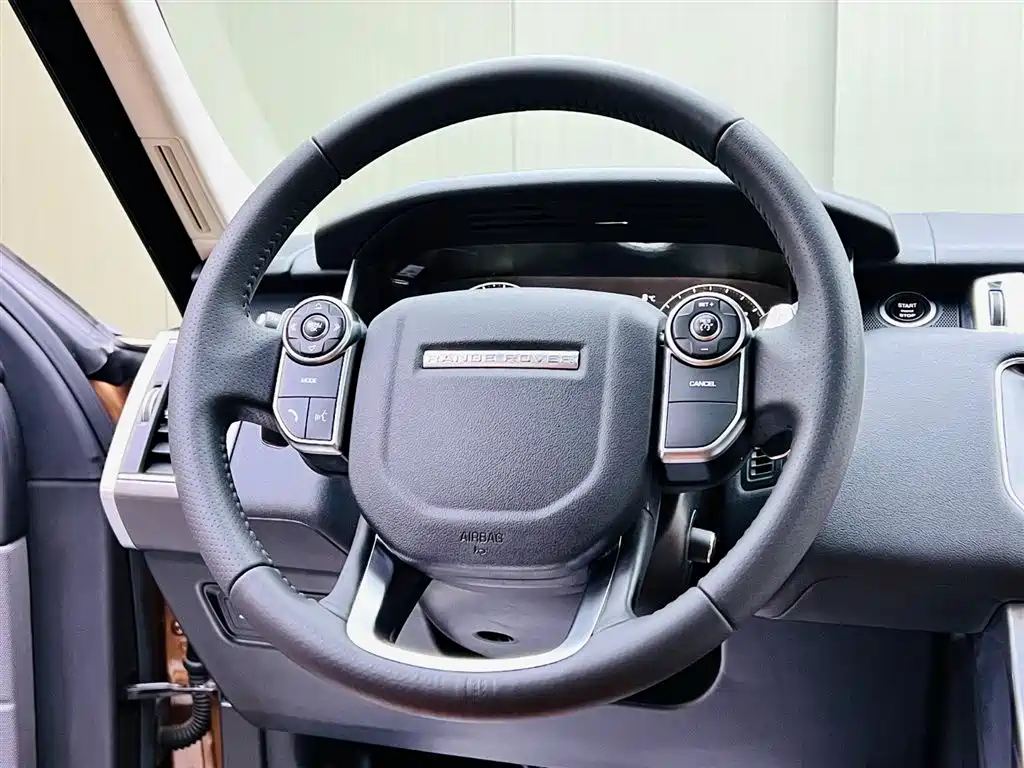 Range Rover Sport 2017 3.0 SC V6 HSE DYNAMIC купить на сайте DeffCars