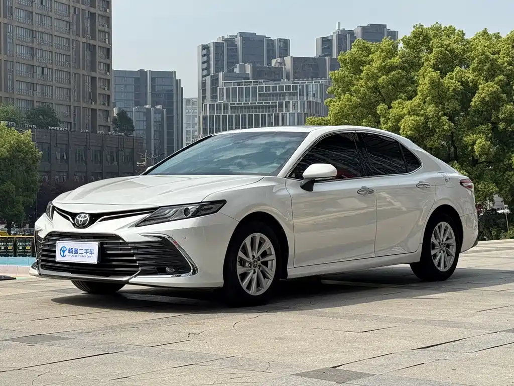 Camry 2021 2.0G Deluxe Edition купить на сайте DeffCars