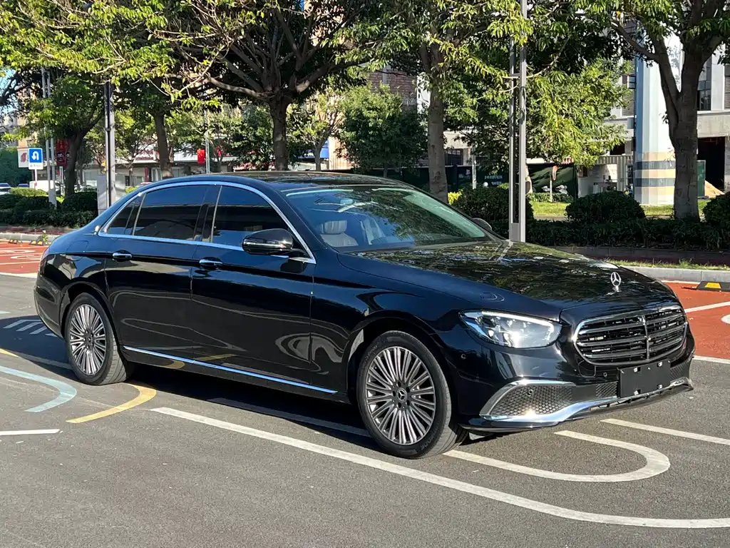 Mercedes-Benz E-Class 2022 E 300 L Luxury Model купить на сайте DeffCars