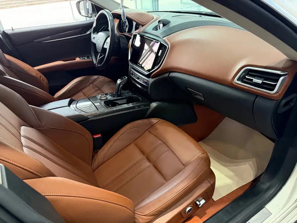 Ghibli 2021 3.0T GranSport купить на сайте DeffCars