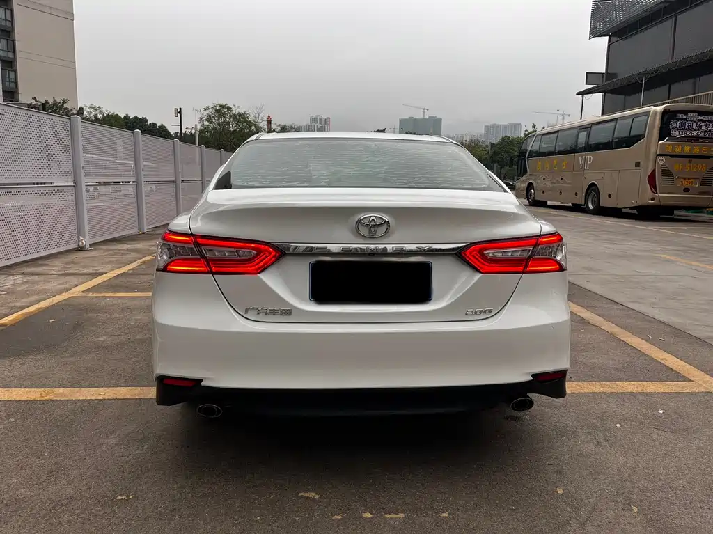 Camry 2019 2.0G Deluxe Edition National V купить на сайте DeffCars