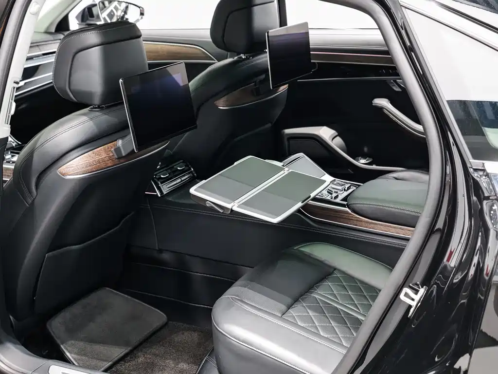 Audi A8 2022 A8L Horch Founder’s Edition Classic купить на сайте DeffCars