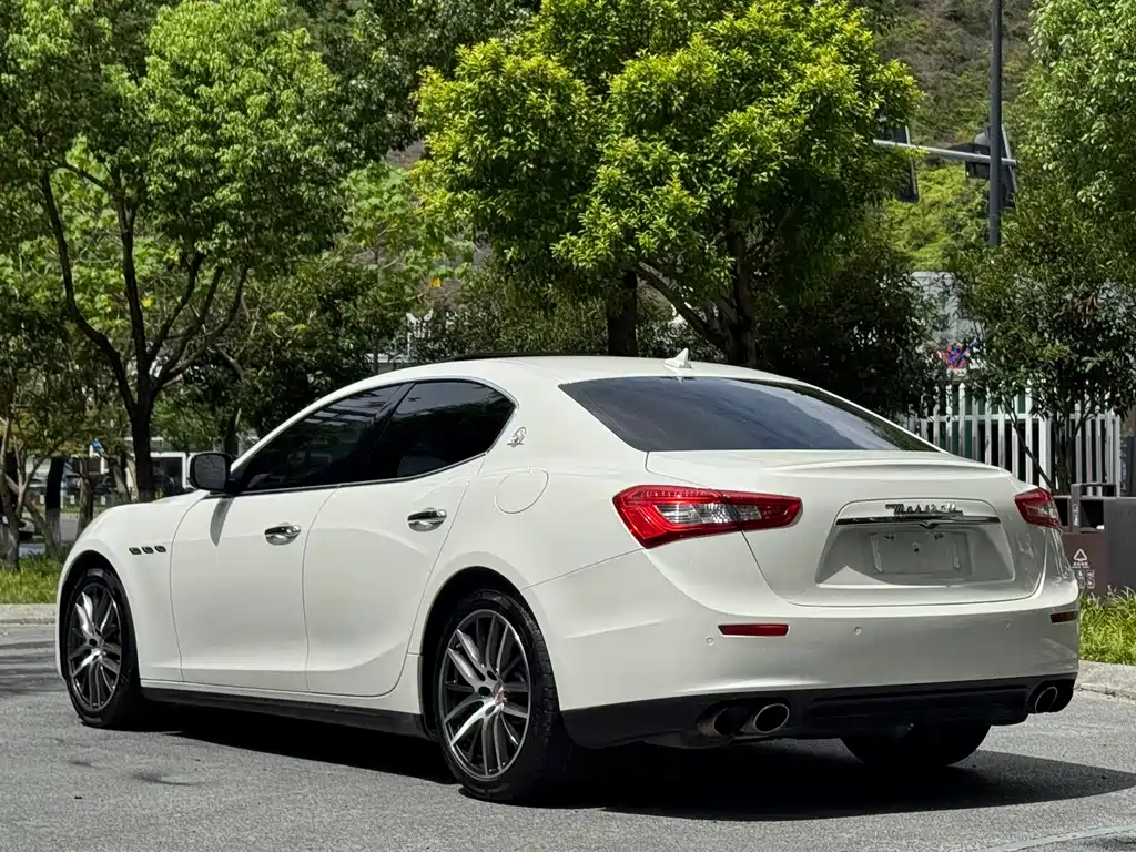 Ghibli 2014 3.0T Standard Edition купить на сайте DeffCars