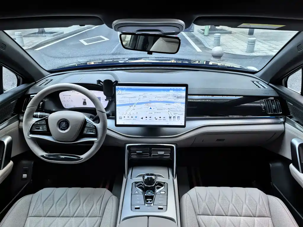 Tangxin Energy 2025 DM-i 115KM Honor Type купить на сайте DeffCars