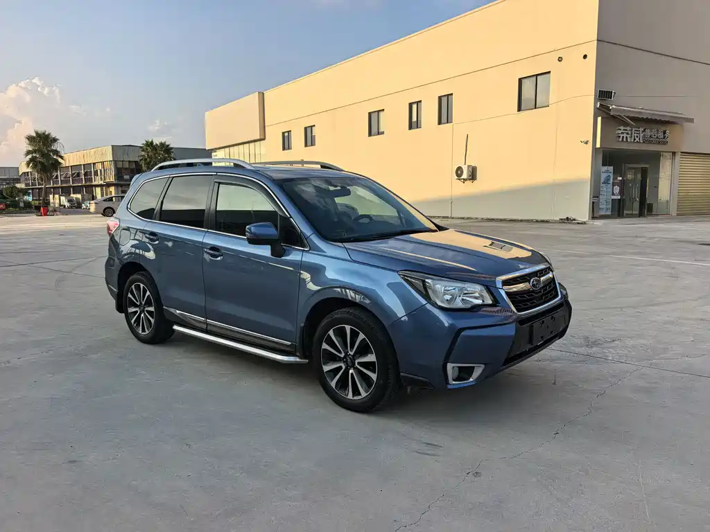 Forester 2016 2.0i Fashion Navigation Edition купить на сайте DeffCars