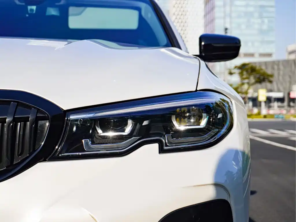 BMW 3 Series 2021 330i M Sports Night Package купить на сайте DeffCars
