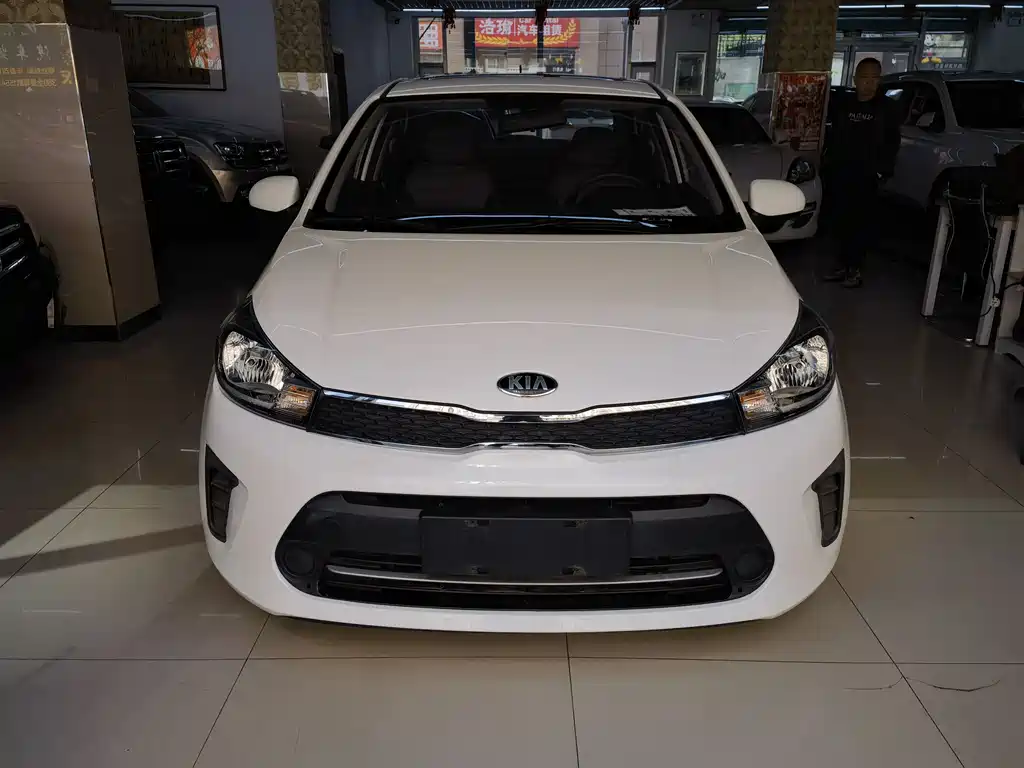 Huanchi 2020 1.4L automatic comfort sunroof version купить на сайте DeffCars