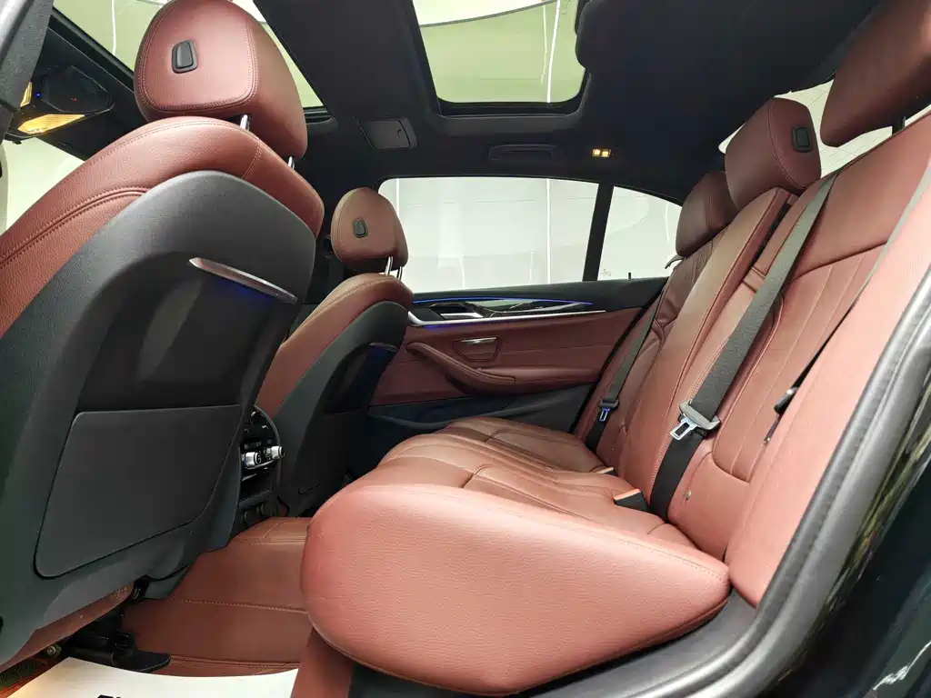 BMW 5 Series 2019 facelift 530Li xDrive M Sports Package купить на сайте DeffCars