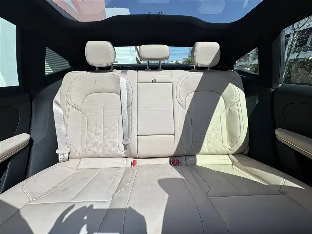 NIO ET5 2022 model 75kWh купить на сайте DeffCars