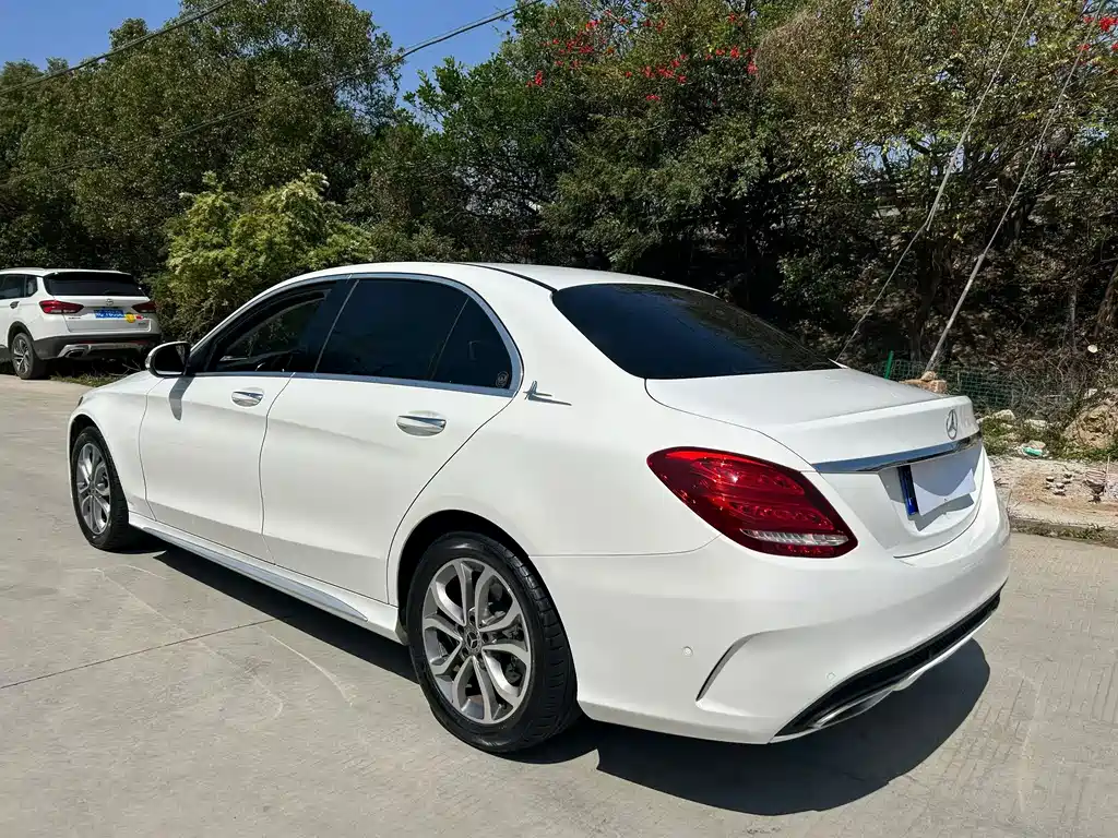 Mercedes-Benz C-Class 2018 C 180 L Fashionable Sports Edition купить на сайте DeffCars