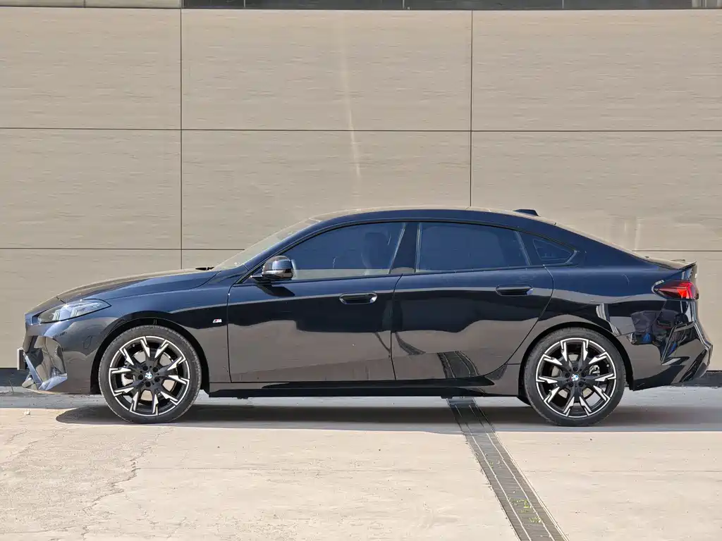 BMW 2 Series 2025 225L M Sports Night Package купить на сайте DeffCars