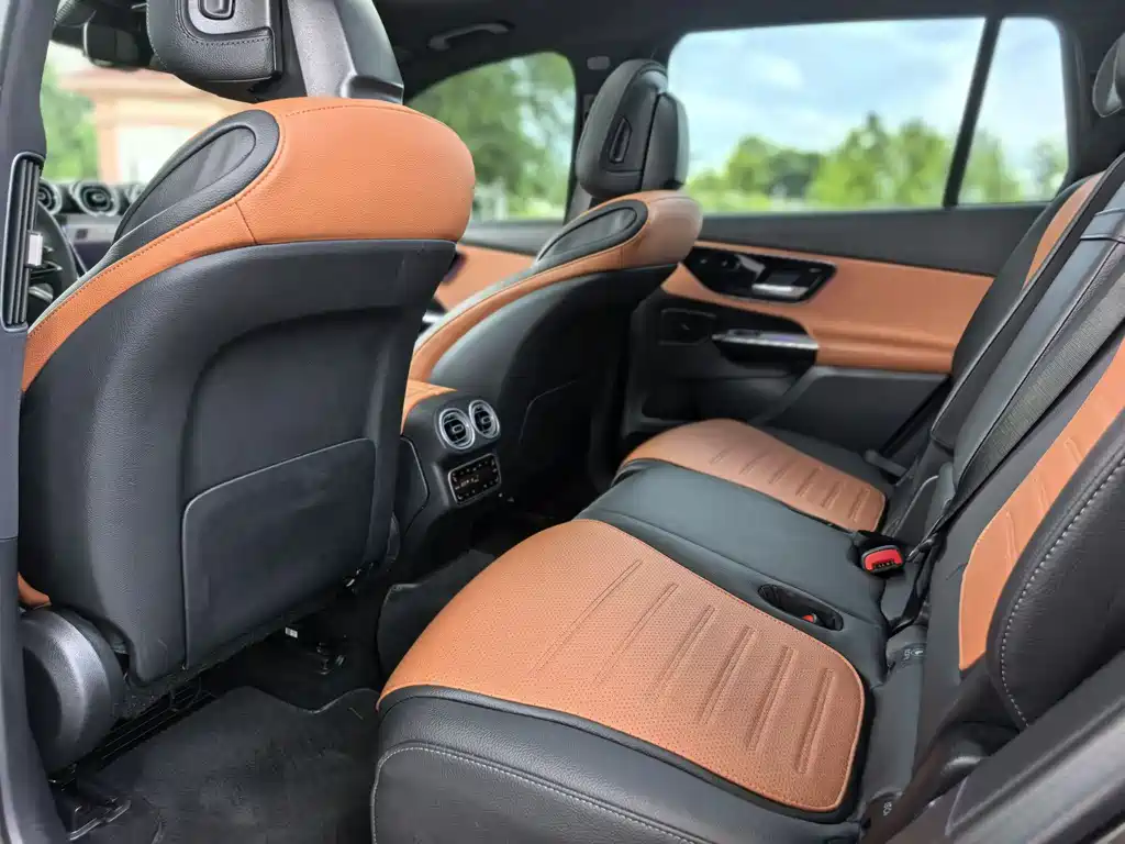Mercedes-Benz GLC 2023 facelift GLC 300 L 4MATIC dynamic 7-seater купить на сайте DeffCars