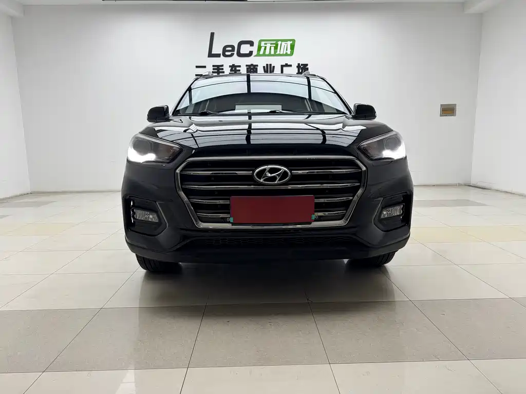 Beijing Hyundai ix35 2018 2.0L automatic two-wheel drive Zhiyong·Enjoy Edition купить на сайте DeffCars